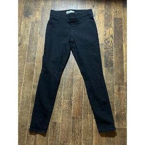 Old Navy Super Skinny Pull On Women's size 10 black straight leg jeans